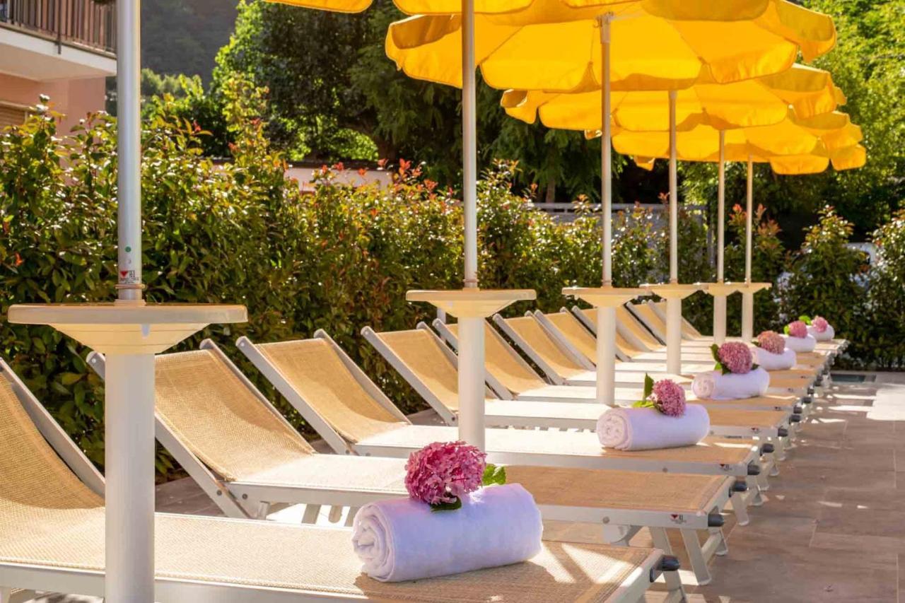 Hotel Riviera Deiva Marina Kültér fotó