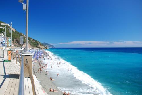 Hotel Riviera Deiva Marina Kültér fotó